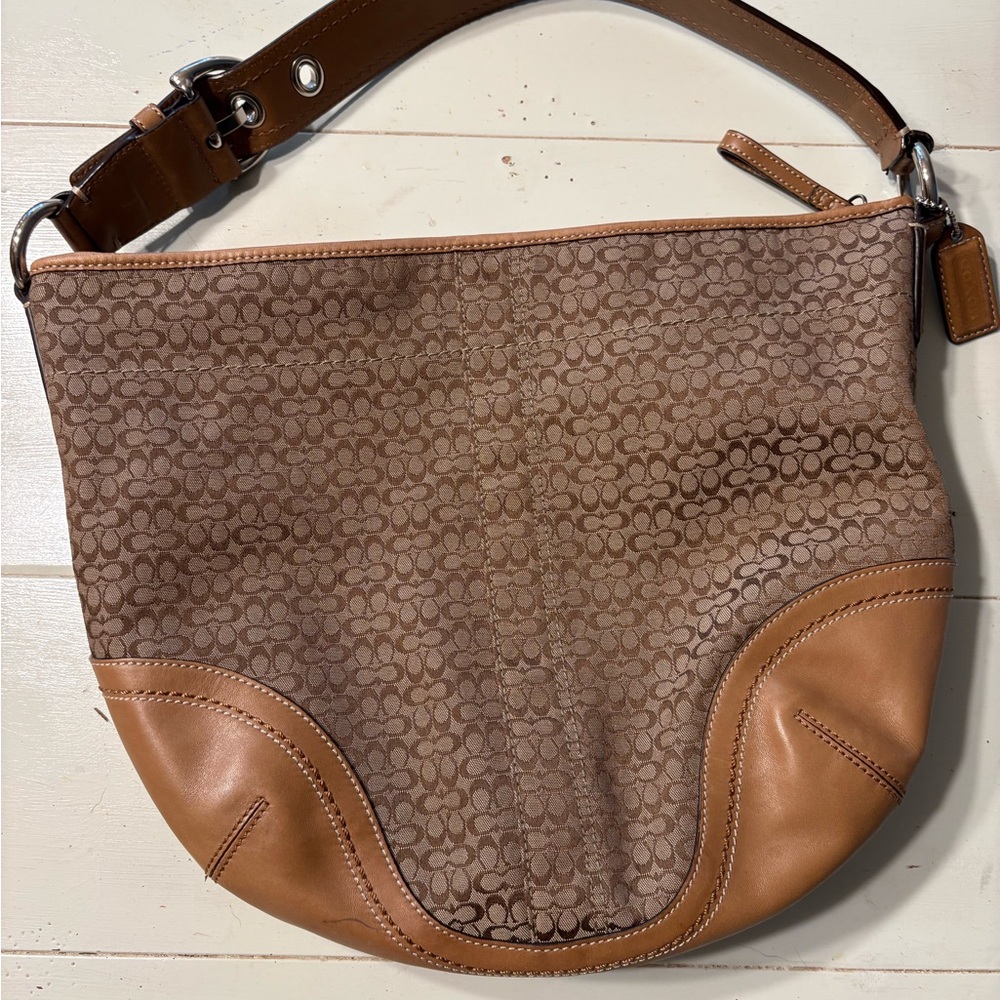 Coach Brown Leather Shoulder Bag